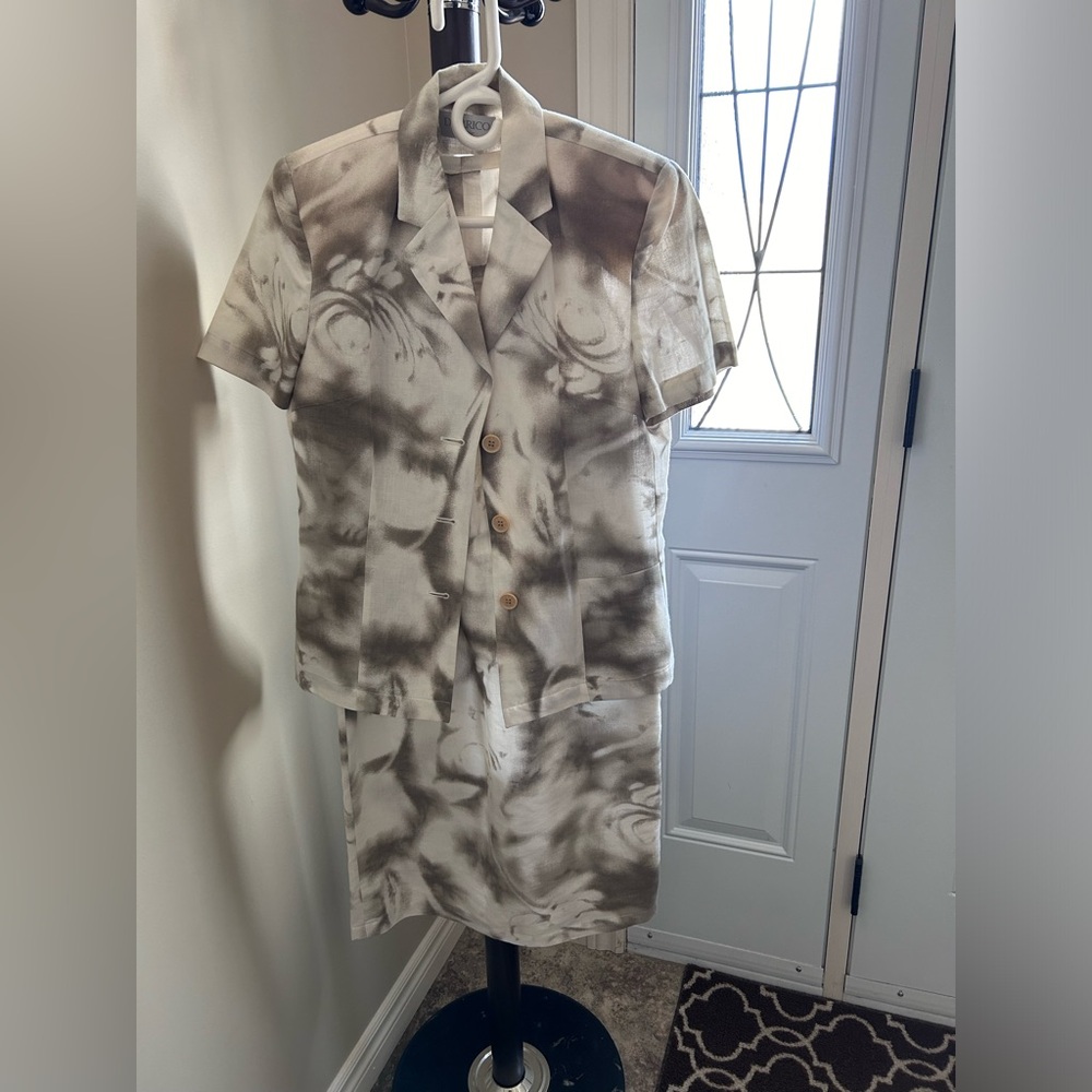 D’errico dress with jacket.